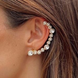 SHAYA EAR CRAWLER GOLD